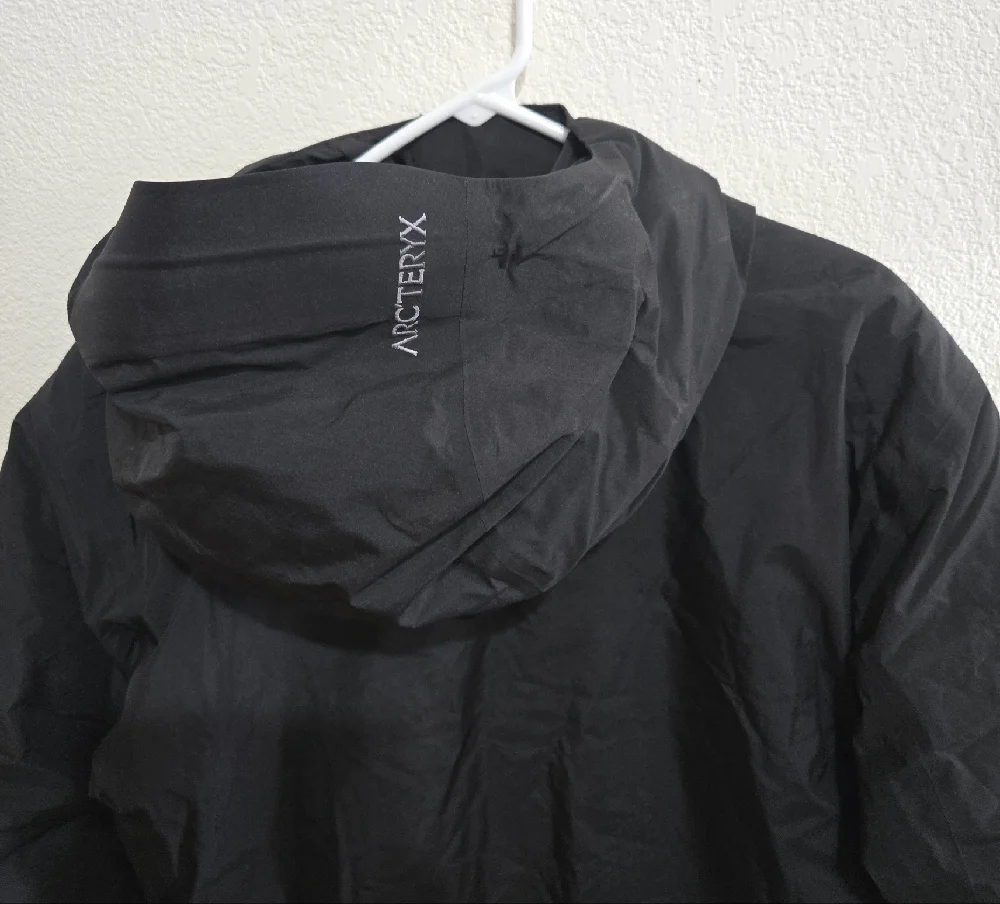 Arc'teryx Beta Jacket - Picture 3 of 9